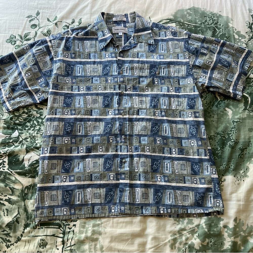 Mario Ferrari Patterned Button Up Shirt - Picture 2 of 9